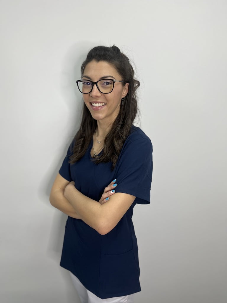 Ruth Fernández Serrano, enfermera estética de Clínica AFER
